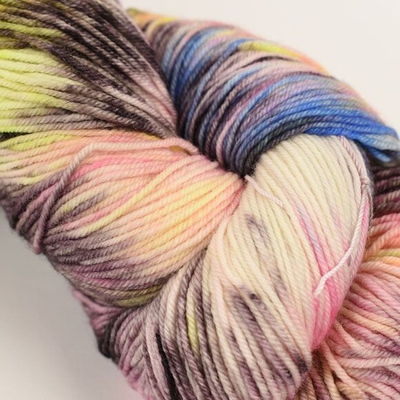 Madelinetosh Euro Sock Yarn Fingering Weight Merino Wool 435 Yds Color Ooak 368 - Picture 2 of 4